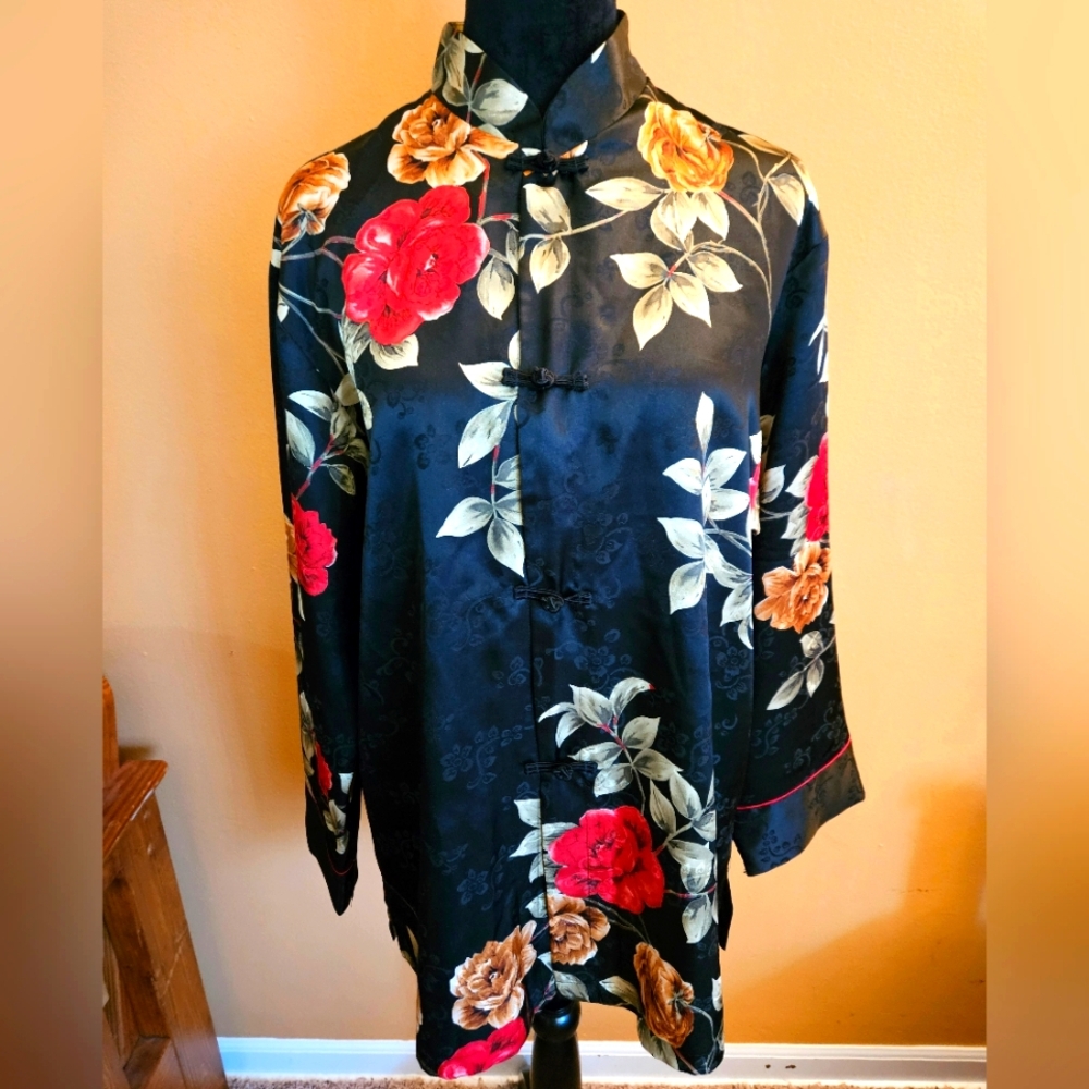 Jones New York Floral Kimono style shirt